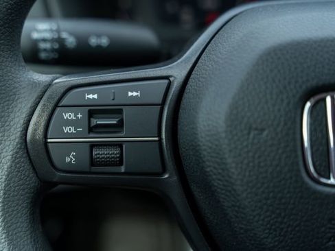 Used 2024 Honda Accord LX image 21