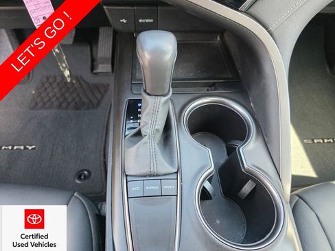 Used 2024 Toyota Camry SE FWD image 27