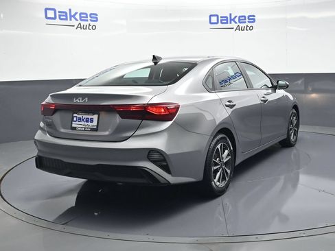 Certified 2024 Kia Forte LXS FWD image 8