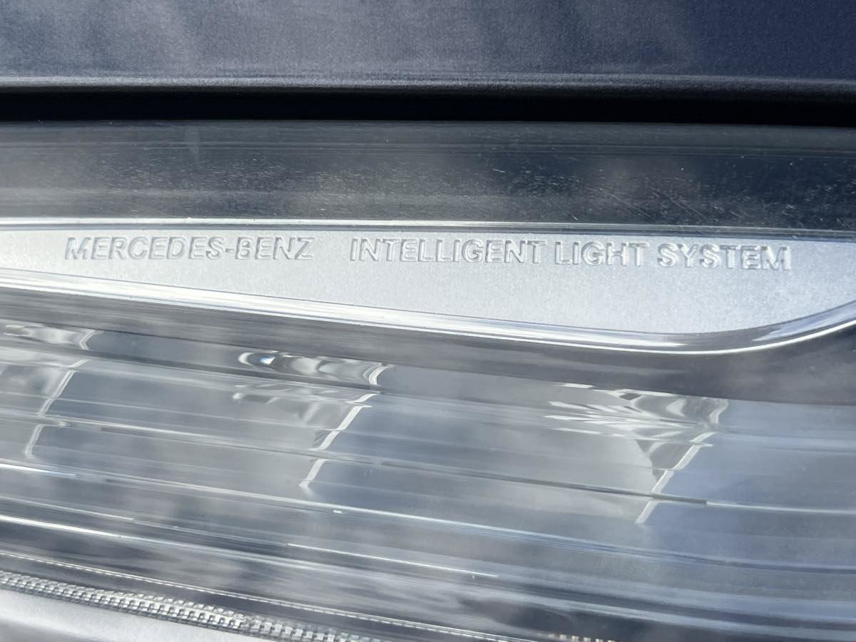 Used 2013 Mercedes-Benz SL 550 image 24