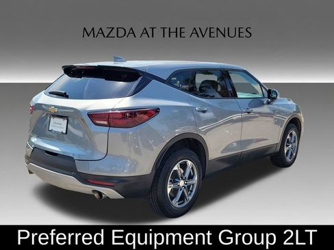 Used 2025 Chevrolet Blazer LT FWD image 4