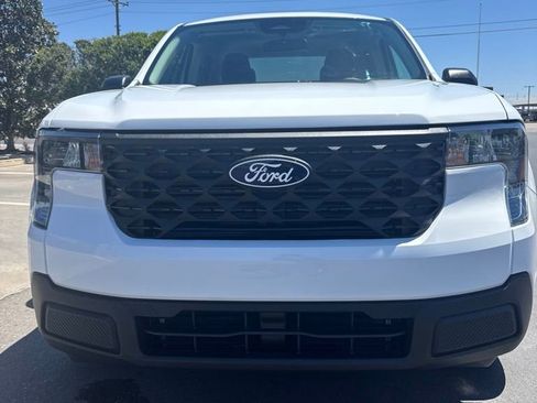 Used 2025 Ford Maverick XL FWD image 7