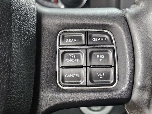 Used 2015 RAM 1500 Big Horn AWD/4WD image 39