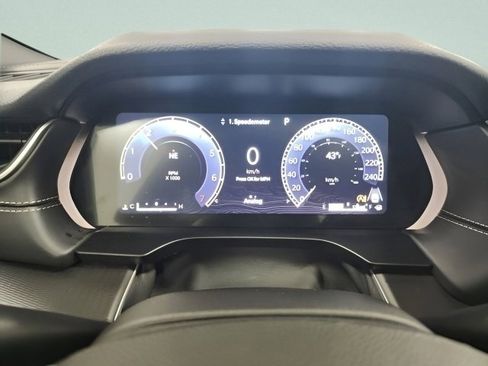 Used 2025 Jeep Grand Cherokee L Altitude image 33