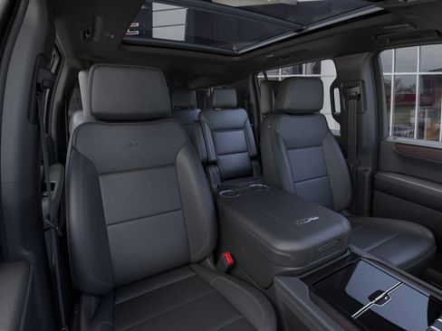 New 2026 GMC Yukon XL Denali w/ Denali Reserve Package RWD image 16