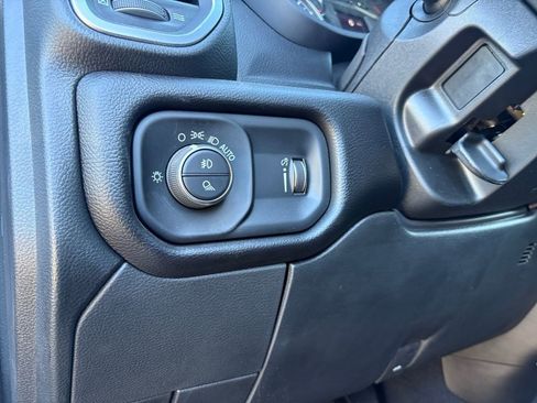 New 2025 RAM 2500 Big Horn image 4