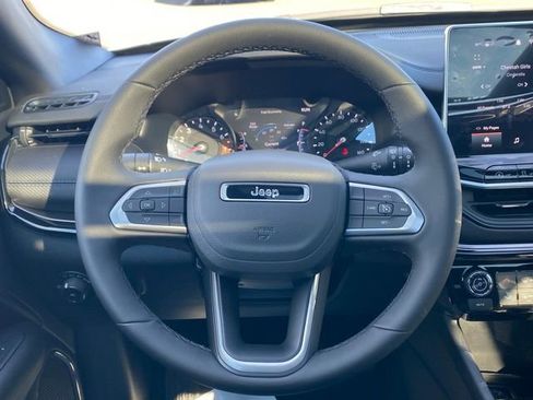 New 2026 Jeep Compass Latitude w/ Sun and Sound Group image 23