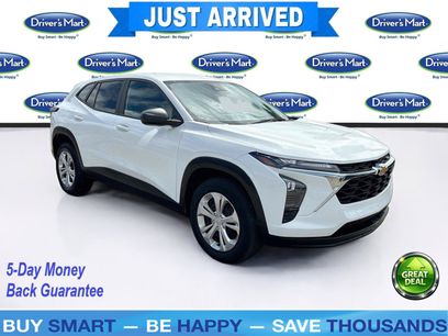 Used 2025 Chevrolet Trax LS