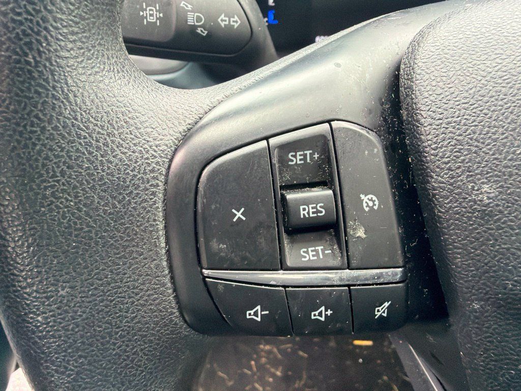 Used 2025 Ford Maverick XL w/ Equipment Group 101A AWD/4WD image 14