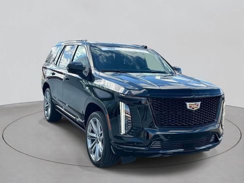 Certified 2025 Cadillac Escalade Sport Platinum w/ LPO, Floor Liner Package image 3