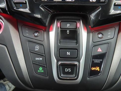 Used 2024 Honda Odyssey Sport image 29