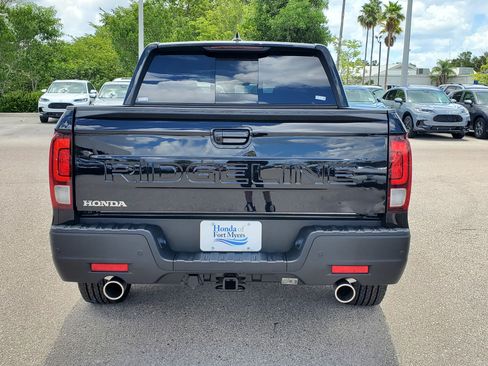 New 2026 Honda Ridgeline Black Edition image 5