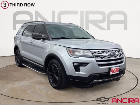 Used 2019 Ford Explorer XLT image 1