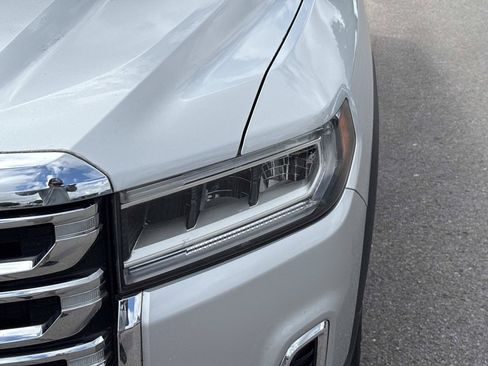 Used 2020 GMC Acadia SLT FWD image 11