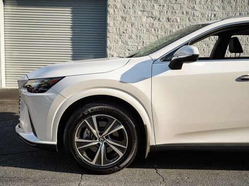 Used 2024 Lexus RX 350 FWD w/ Technology Package image 10