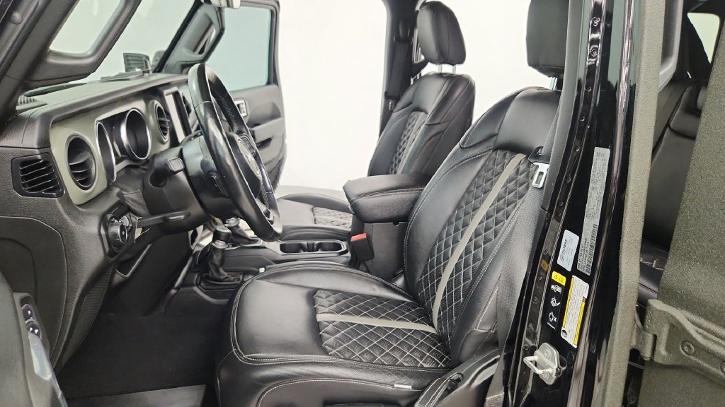 Used 2021 Jeep Wrangler Unlimited Sport AWD/4WD image 30