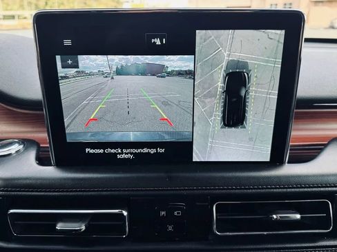 Used 2021 Lincoln Aviator Reserve w/ Equipment Group 202A image 17