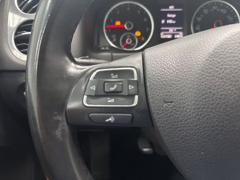 Used 2017 Volkswagen Tiguan Wolfsburg Edition image 11