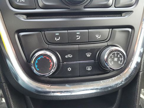 Used 2015 Buick Encore FWD image 25