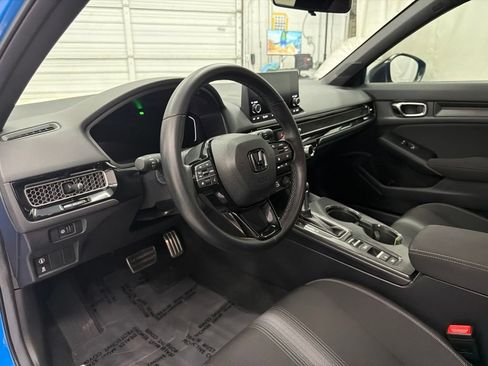 Used 2024 Honda Civic Sport image 14
