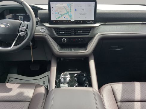 New 2025 Ford Explorer Platinum image 43