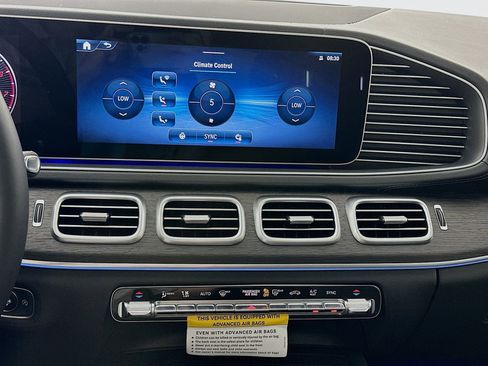New 2026 Mercedes-Benz GLE 450 4MATIC Coupe image 17