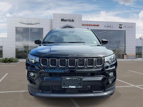Used 2026 Jeep Compass Limited AWD/4WD image 3