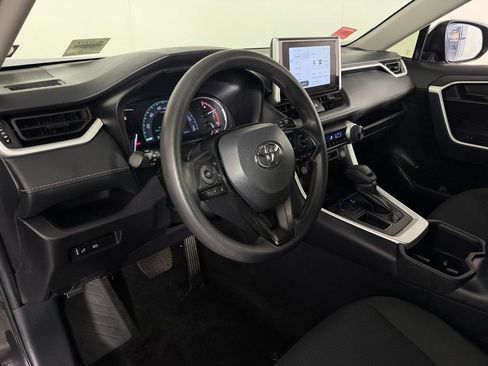 Used 2025 Toyota RAV4 LE FWD image 20