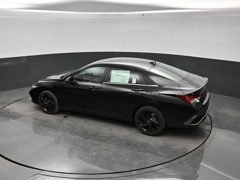 New 2026 Hyundai Elantra SEL Sport Premium FWD image 26
