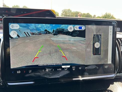 New 2025 Ford Expedition Platinum w/ Stealth Performance Package image 33