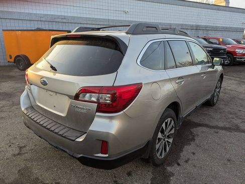Used 2015 Subaru Outback 2.5i Limited w/ Popular Package #4 image 7