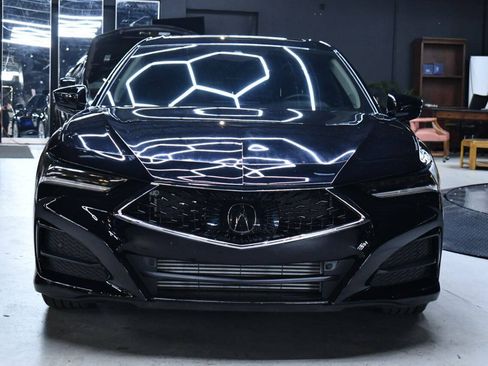 Used 2023 Acura TLX w/ Technology Package FWD image 5