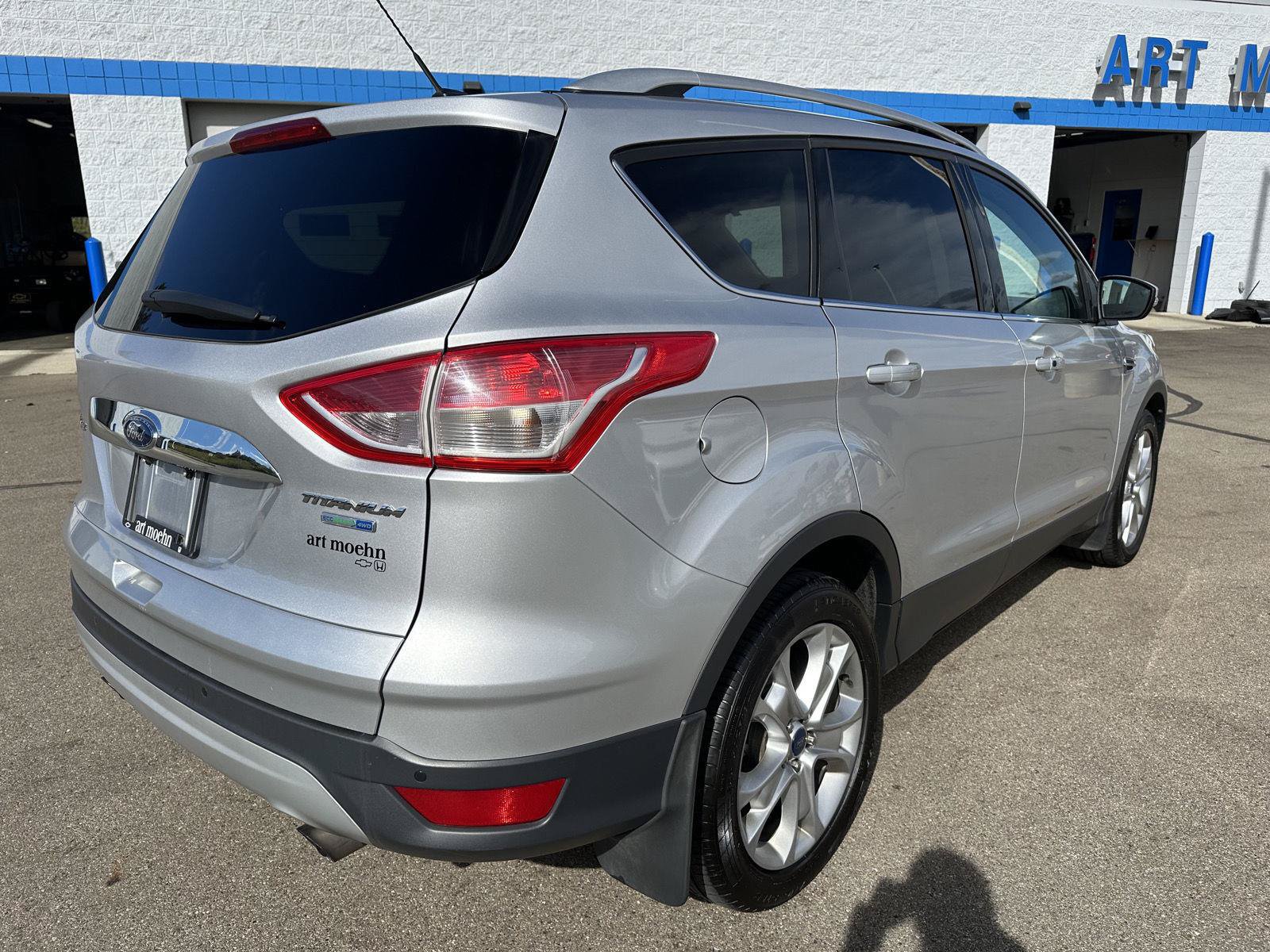Used 2016 Ford Escape Titanium w/ Equipment Group 301A AWD/4WD image 5