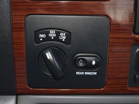 Used 2006 Ford F350 Lariat AWD/4WD image 26
