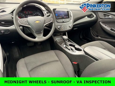 Used 2023 Chevrolet Malibu LT image 12