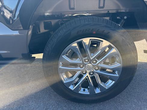 New 2025 Ford F150 King Ranch w/ FX4 Off-Road Package image 11