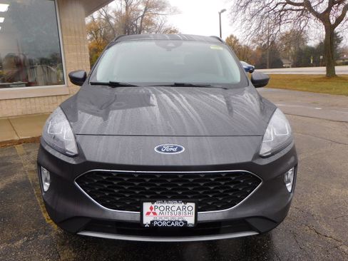 Used 2021 Ford Escape SEL image 8