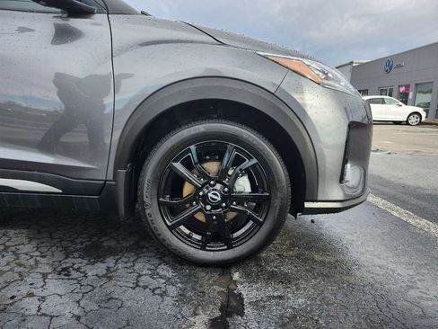 Used 2024 Nissan Kicks SR w/ SR Premium Package image 20