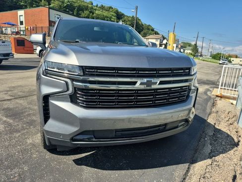 Used 2022 Chevrolet Tahoe RST AWD/4WD image 2