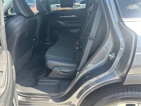 Certified 2024 INFINITI QX60 Pure FWD image 18