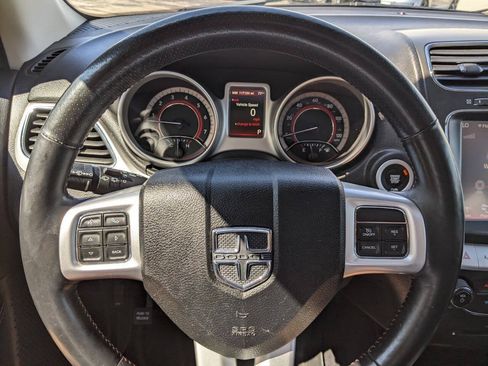 Used 2018 Dodge Journey GT w/ Nav & Sun Group FWD image 19