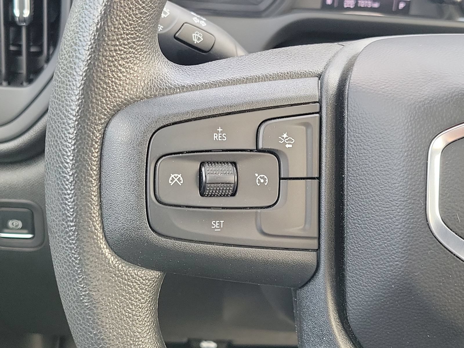 Used 2025 GMC Sierra 1500 Pro w/ Pro Value Package AWD/4WD image 13