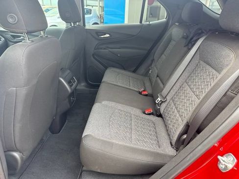 Used 2024 Chevrolet Equinox LT FWD image 32