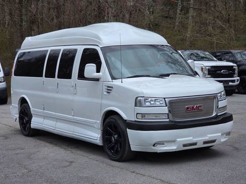 Used 2013 GMC Savana 2500 Extended w/ Power Package image 10
