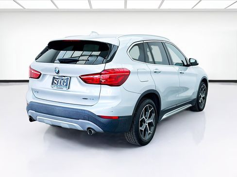 Used 2018 BMW X1 xDrive28i image 4