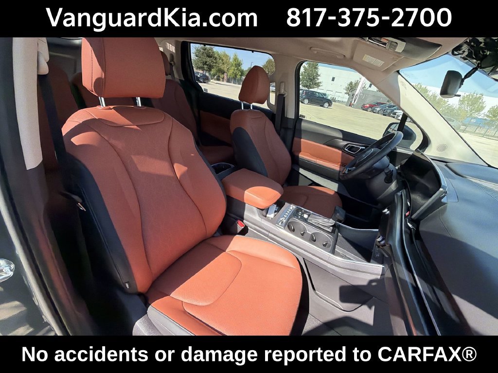 Used 2026 Kia Carnival SX w/ SX Dark Edition Package FWD image 29
