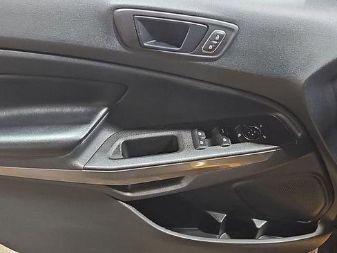 Used 2021 Ford EcoSport SES image 23