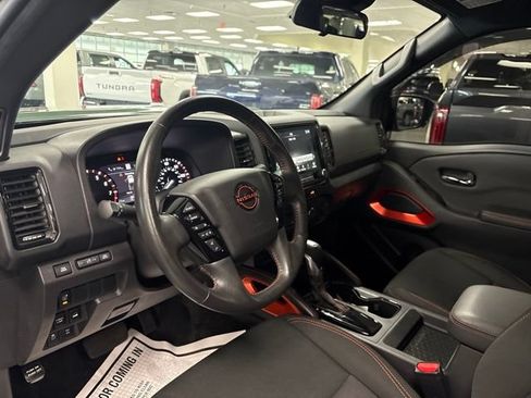 Used 2024 Nissan Frontier PRO-4X w/ Technology Package AWD/4WD image 14