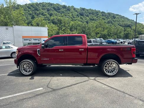 Used 2019 Ford F250 Platinum w/ Platinum Ultimate Package AWD/4WD image 4