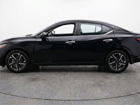 Used 2025 Nissan Sentra SV FWD image 4